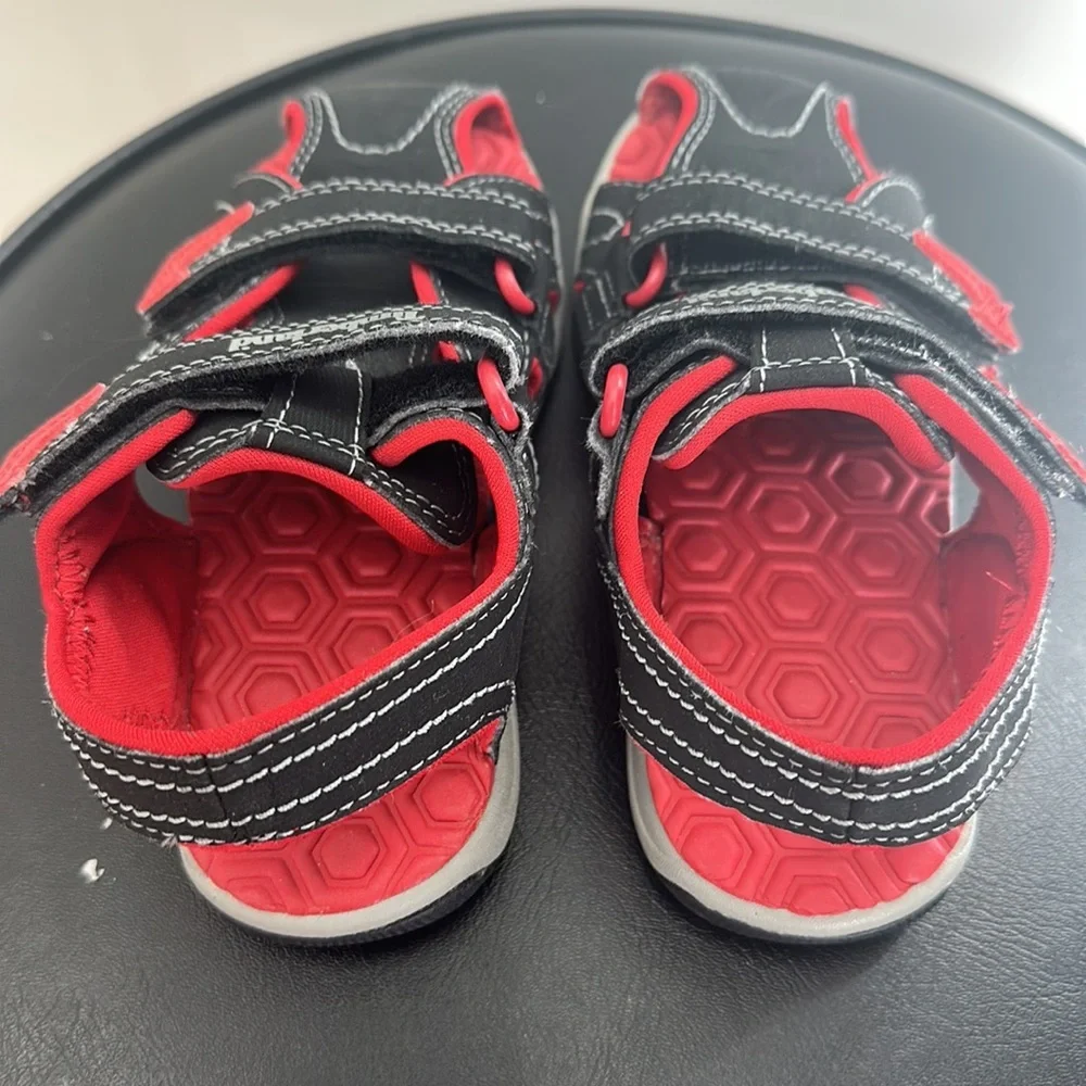 Timberland Boys size 11 sandals black‎ and red